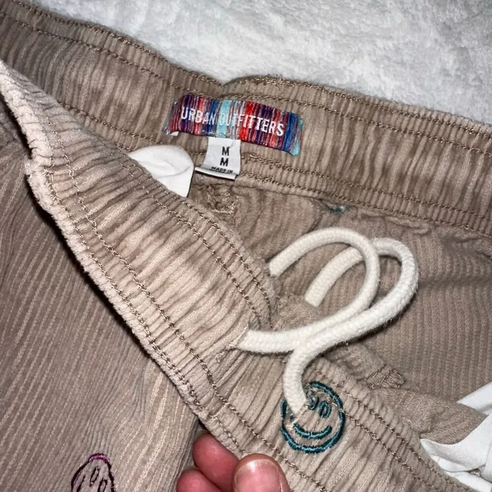 Urban Outfitters Men’s Medium Tan Corduroy Pants Embroidered Smiley Faces GUC